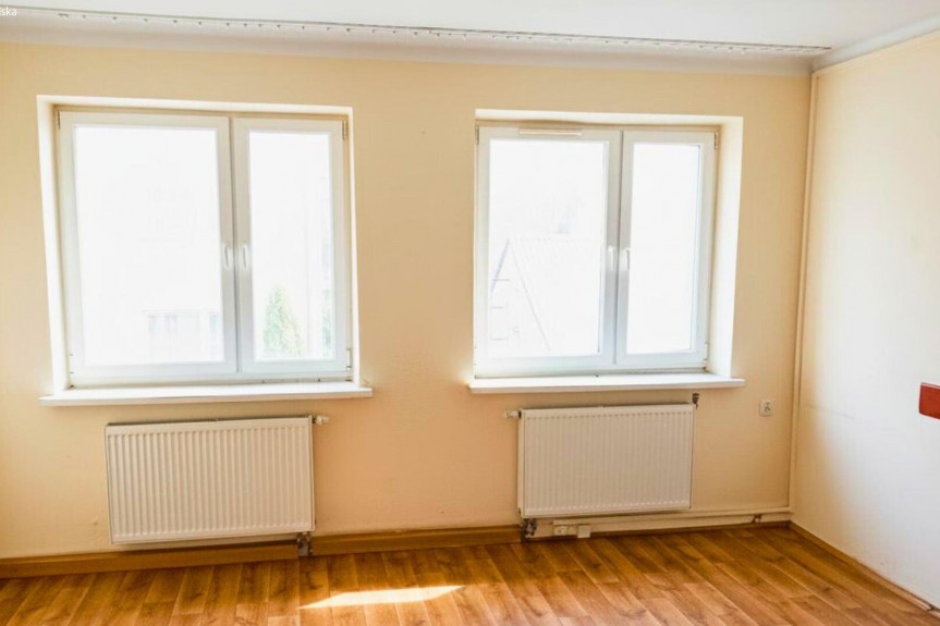 częstochowski, Jan&oacute;w, Żarecka, Wynajem | Budynek biurowo-usługowy | Jan&oacute;w