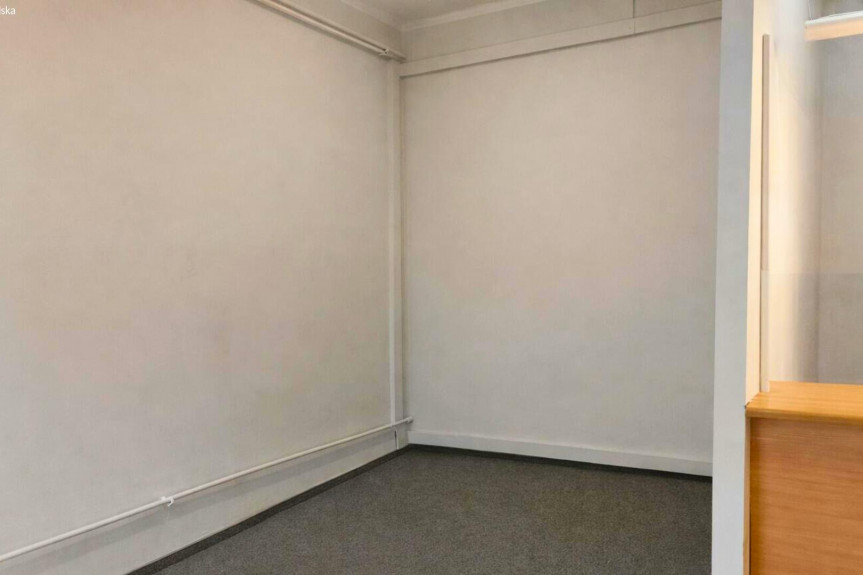 gliwicki, Knur&oacute;w, Lotnik&oacute;w, Wynajem | Pom. biurowe | Usługi | Knur&oacute;w