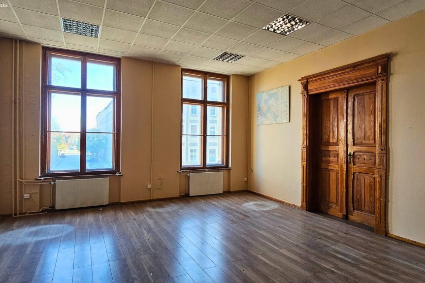 Legnica, Piastowska, Wynajem | Budynek biurowy | Legnica | Śr&oacute;dmieście