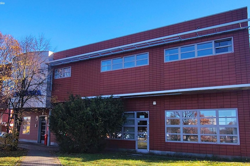 Tychy, gen. H. Dąbrowskiego, Wynajem | Biura | Usługi | Tychy