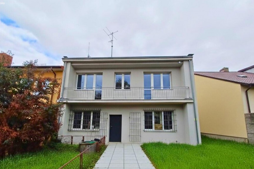 sandomierski, Klimont&oacute;w, Warszawska, Wynajem | Budynek biurowo-usługowy | Klimont&oacute;w