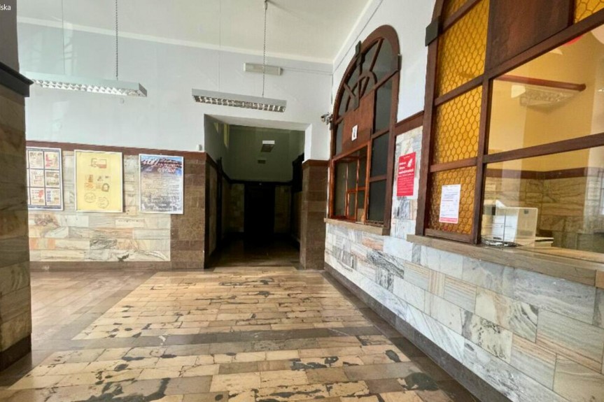 Zabrze, pl. Dworcowy, Wynajem | Wielofunkcyjna | Zabrze