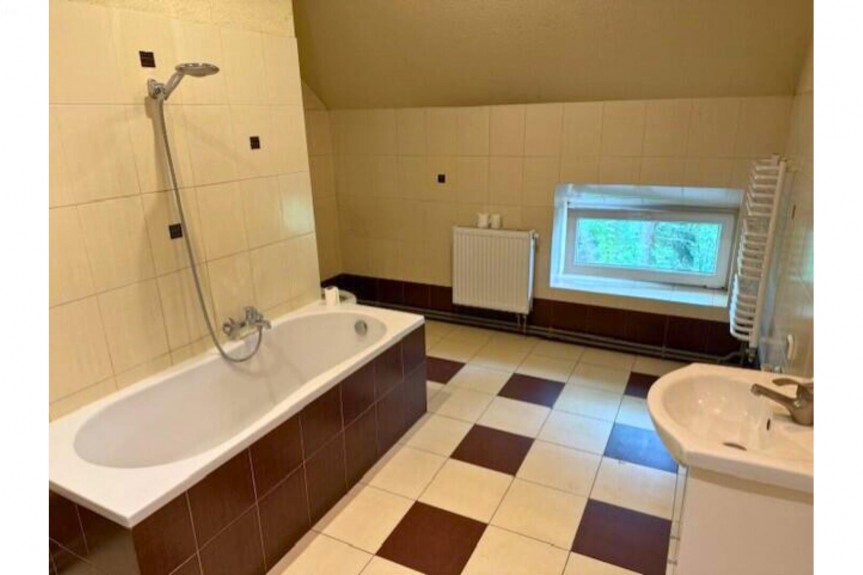 wrocławski, Siechnice, Święta Katarzyna, Gł&oacute;wna, Wynajem | Mieszkanie 3 pokojowe |  Święta Katarzyna