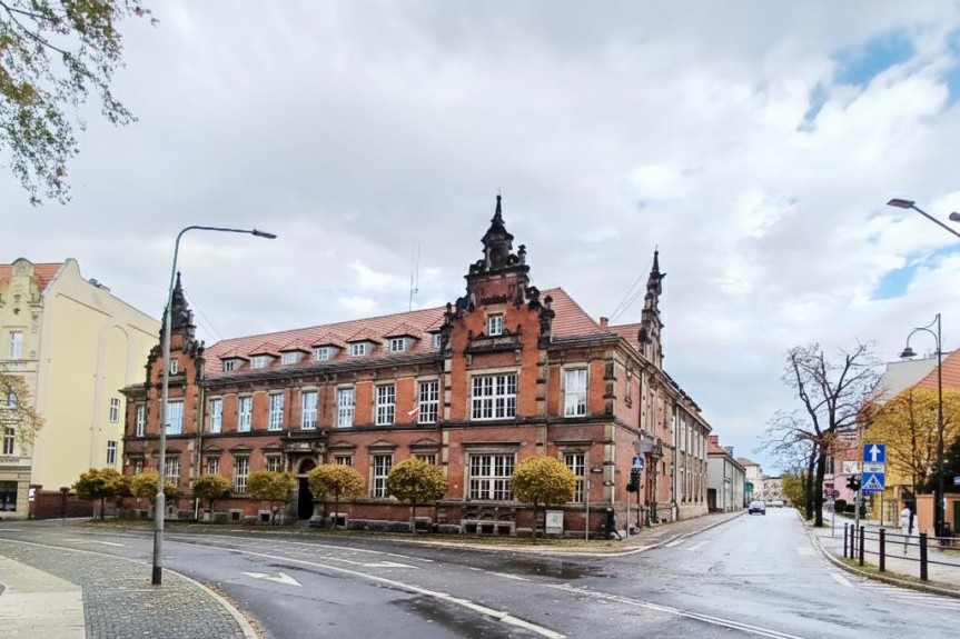 brzeski, Brzeg, Piastowska, Wynajem | Biura | Brzeg | Centrum