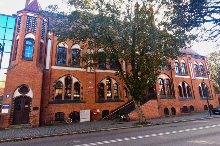 lęborski, Lębork, Armii Krajowej, Wynajem | Budynek biurowy | Lębork | Centrum