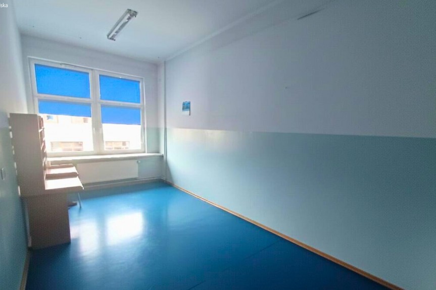 jędrzejowski, Sędzisz&oacute;w, os. Sady, Wynajem | Pom. biurowe | Sedzisz&oacute;w