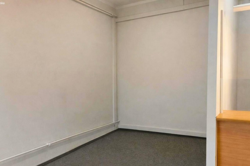 gliwicki, Knur&oacute;w, Lotnik&oacute;w, Wynajem | Pom. biurowe | Usługi | Knur&oacute;w