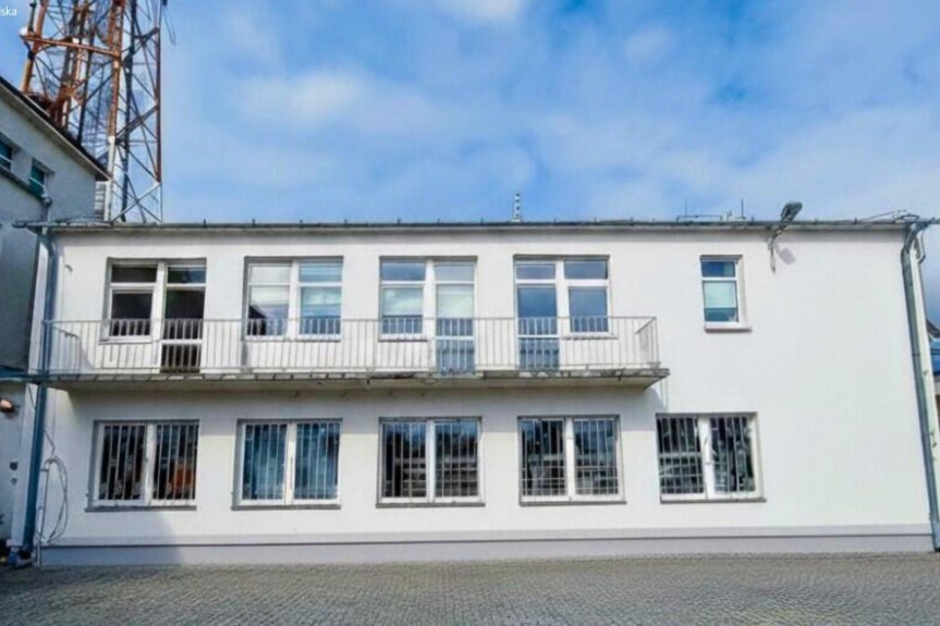 buski, Busko-Zdr&oacute;j, Adama Mickiewicza, Wynajem | Budynek biurowo-usługowy | Busko-Zdr&oacute;j