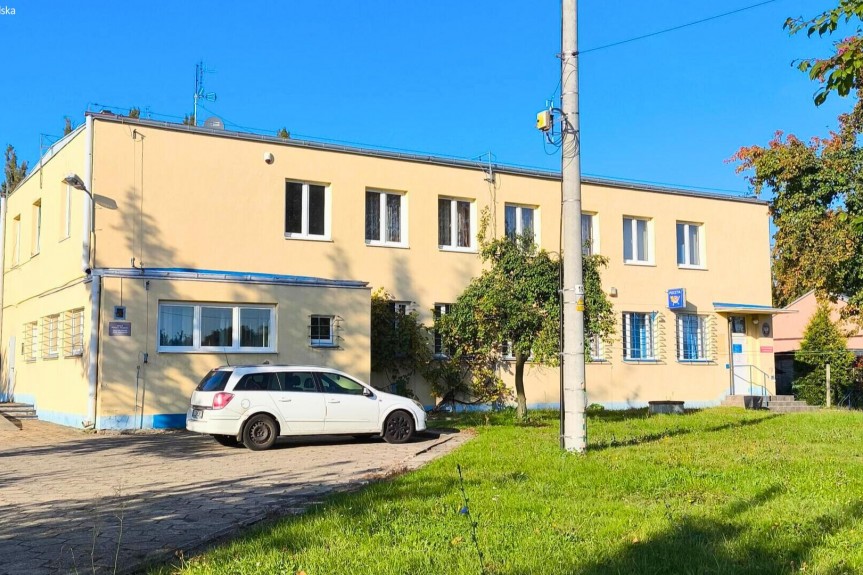 zduńskowolski, Zduńska Wola, Dworcowa, Wynajem | Budynek biurowo-usługowy | Zduńska Wola