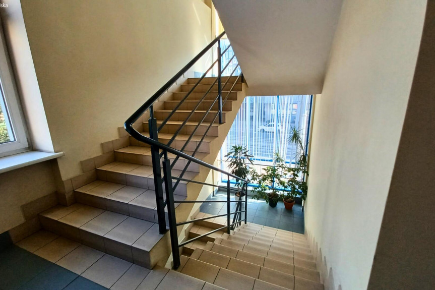 Łódź, Łódź-Śródmieście, Piotrkowska, Wynajem | Budynek biurowy | Łódź | Piotrkowska