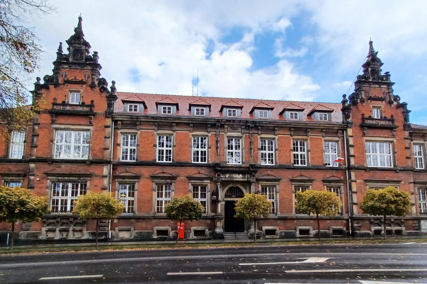 brzeski, Brzeg, Piastowska, Wynajem | Biura | Brzeg | Centrum