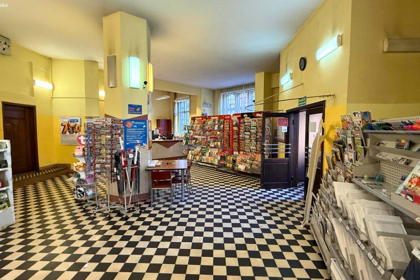 oleśnicki, Oleśnica, 3 Maja, Wynajem | Budynek biurowy | Oleśnica | Centrum