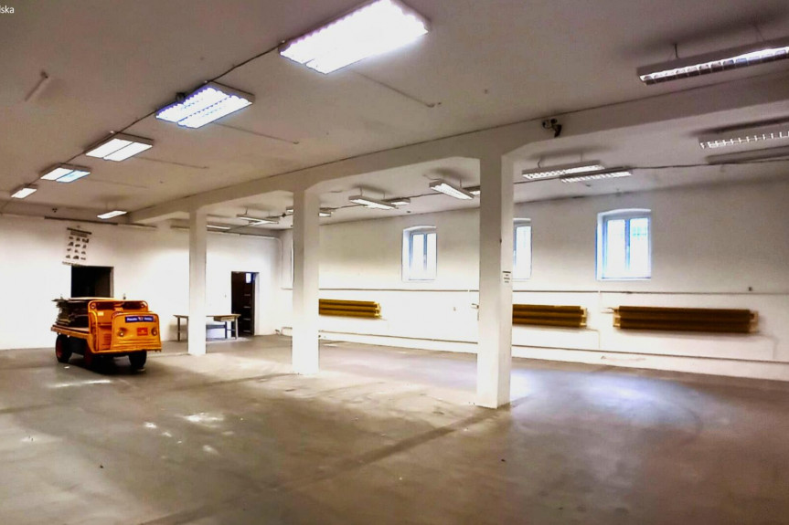 świdwiński, Świdwin, pl. Jana Pawła II, Wynajem | Magazyn | Świdwin