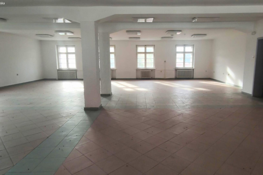 malborski, Malbork, 17 Marca, Wynajem | Wielofunkcyjna | Malbork