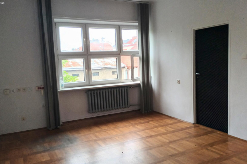 lubaczowski, Lubaczów, Mickiewicza, Wynajem | Budynek biurowo-usługowy | Lubaczów