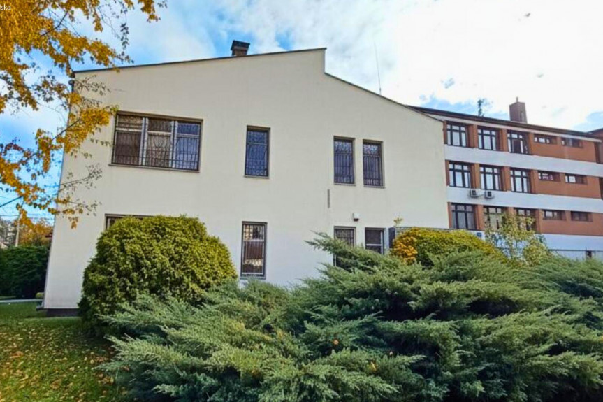 ostrowiecki, Kunów, Warszawska, Wynajem | Budynek biurowo-usługowy | Kunów