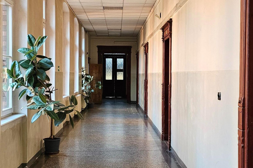 Legnica, Piastowska, Wynajem | Budynek biurowy | Legnica | Śródmieście